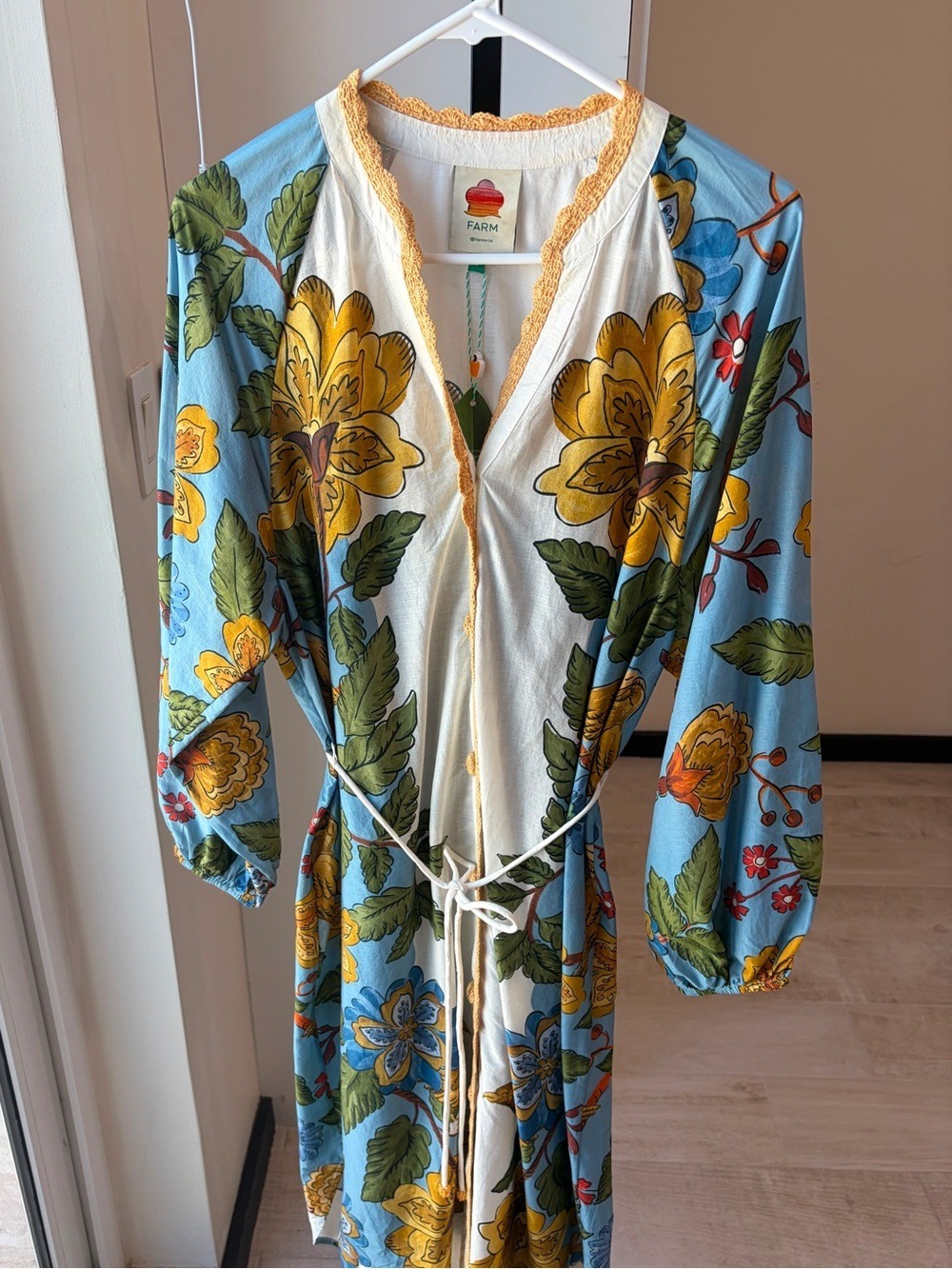 Farm Rio Garden Tunic Cover Up Chemise - Picture 2 of 6